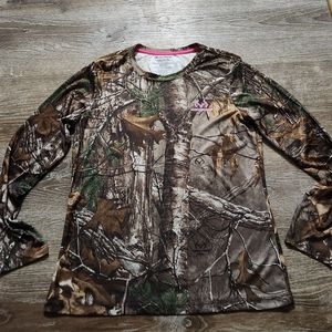 Realtree long sleeve shirt